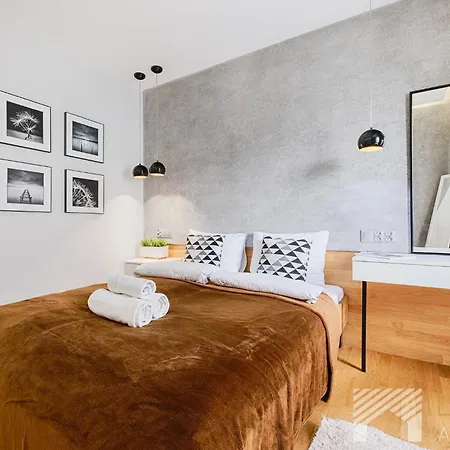 Aurora Luxury By Lookap - Centrum , Garaz, Taras * Łódź